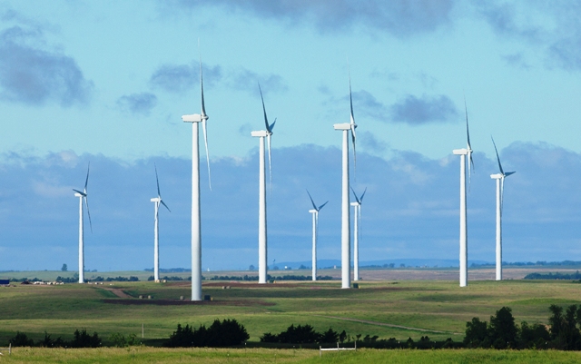 https://evwind.aeeolica.org/wp-content/uploads/2013/02/Wind-energy-South-Dakota.jpg